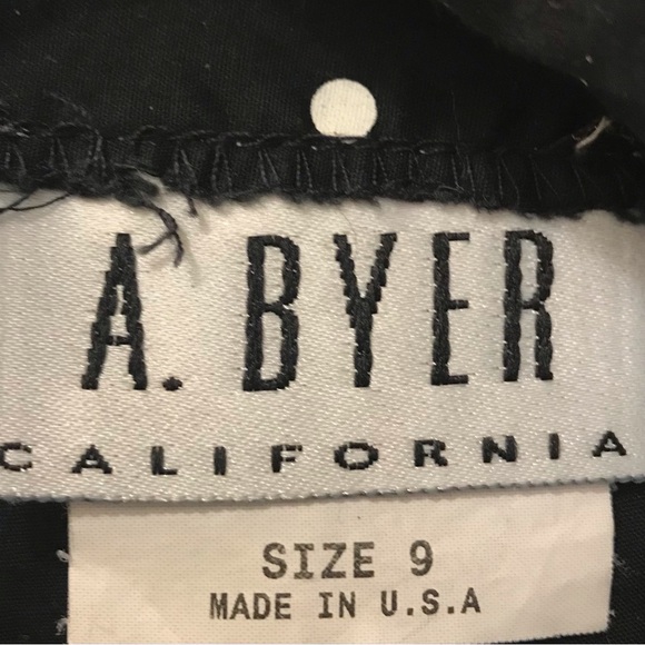 A.Byer Black and White Polka Dot Capris Size 9 - Picture 4 of 5